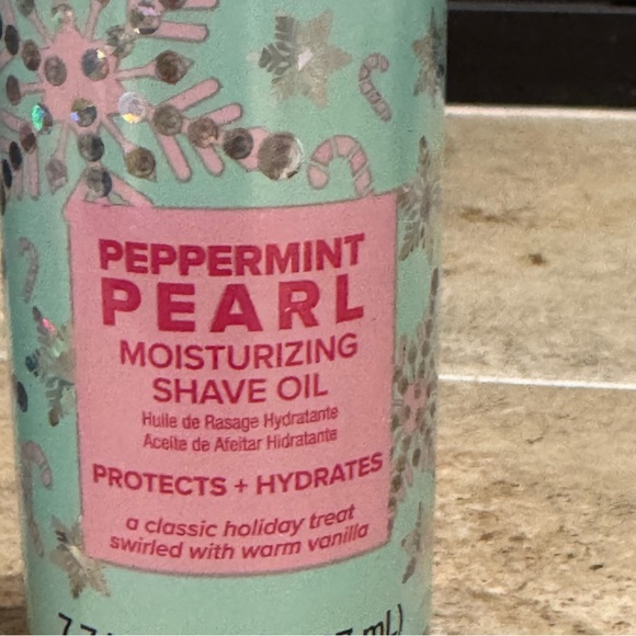 Tree Hut Peppermint Pearl 2-Piece Set - Picture 3 of 5